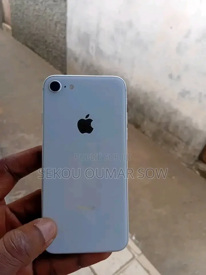 Nouveau Pomme iPhone 8 64 GB Blanc