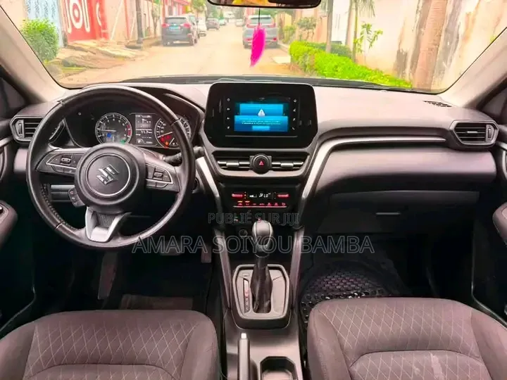 Suzuki Vitara 2023 Noir Mat
