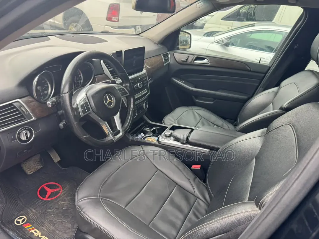 Mercedes-Benz M Class ML 350 4Matic 2012 Noir