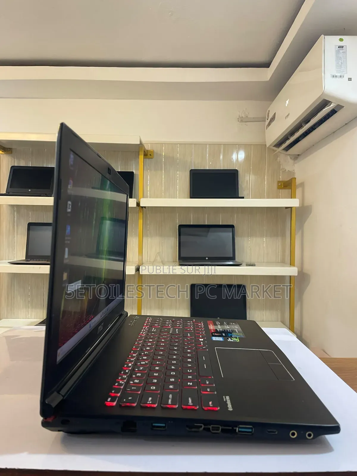 Nouveau Ordinateur portable MSI CR61 2M 16GB Intel Core i7 SSD 1T