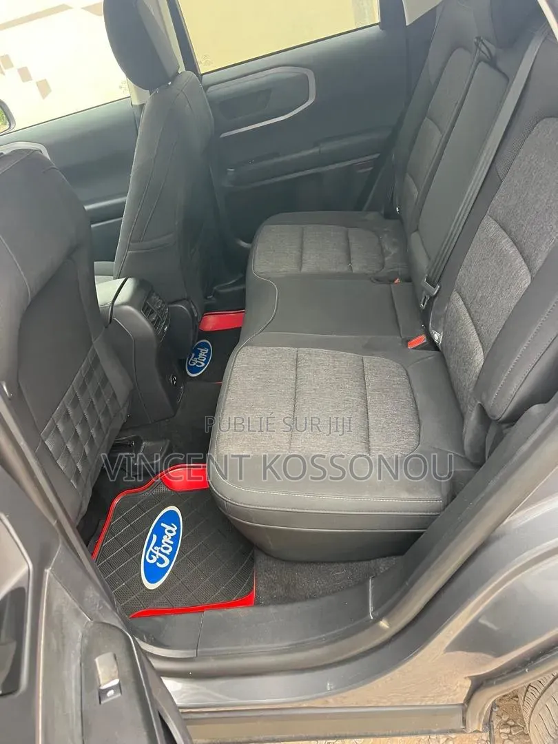 Ford Bronco 2024 Gris