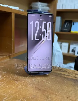 Nouveau Tecno Camon 40 Pro 4G 256 GB Argenté