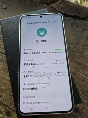 Nouveau Samsung Galaxy S24 256 GB Bronze