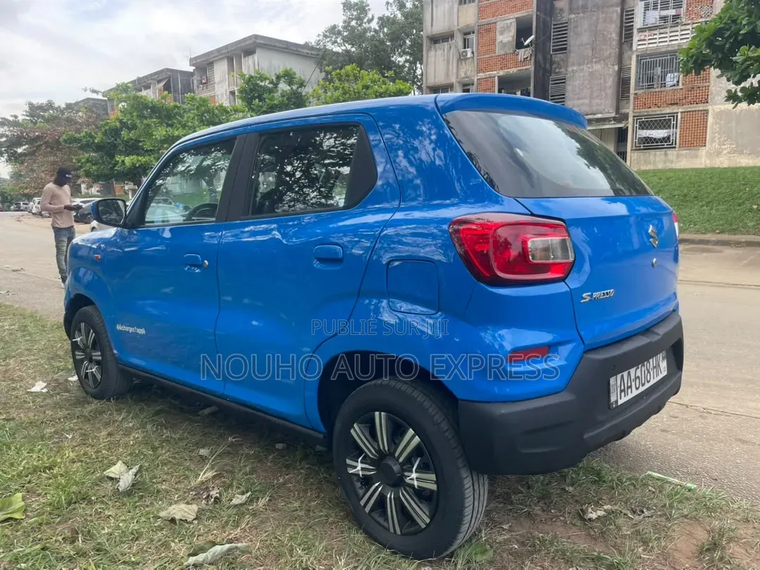 Suzuki S-Presso 2025 Bleu