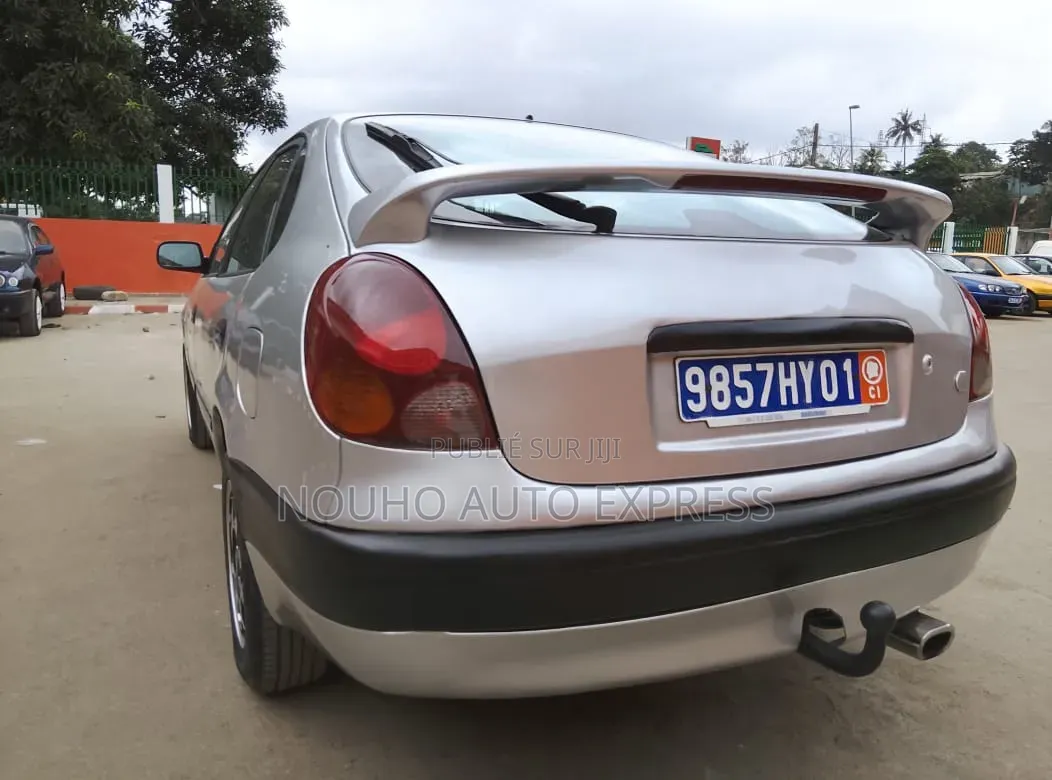 Toyota Corolla 2002 Gris