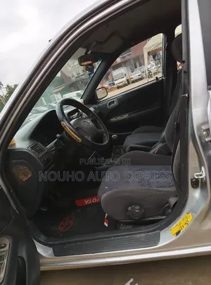 Toyota Corolla 2002 Gris