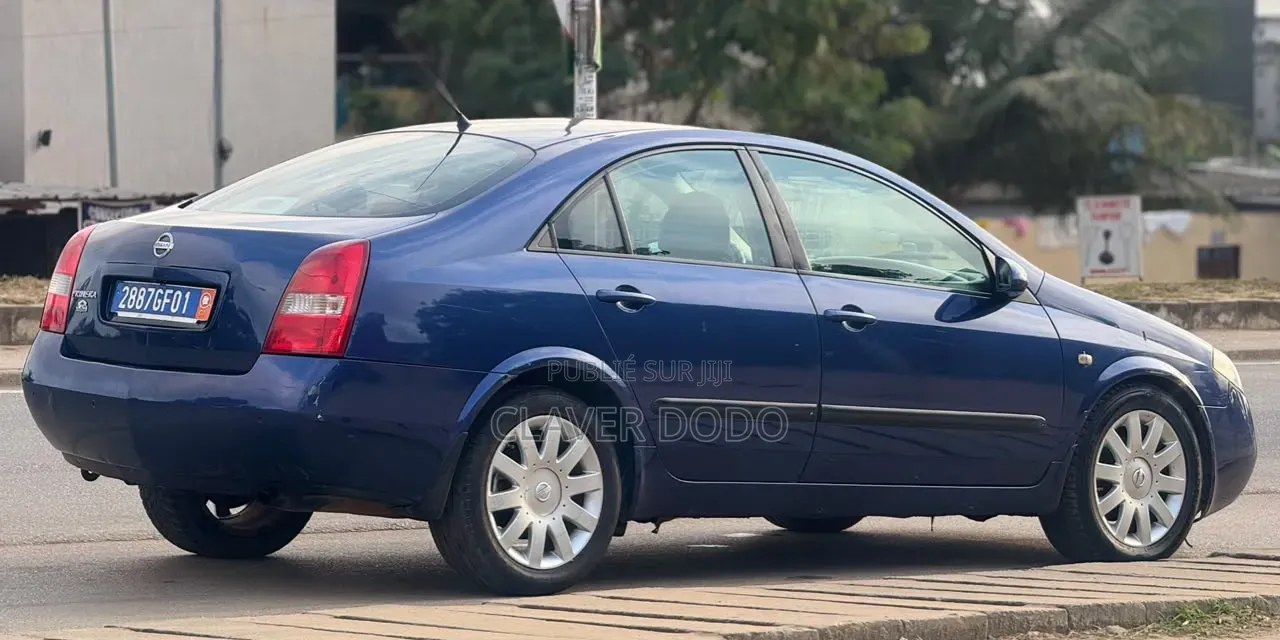 Nissan Primera 2003 Bleu