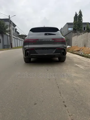 Genesis G70 2025 Gris
