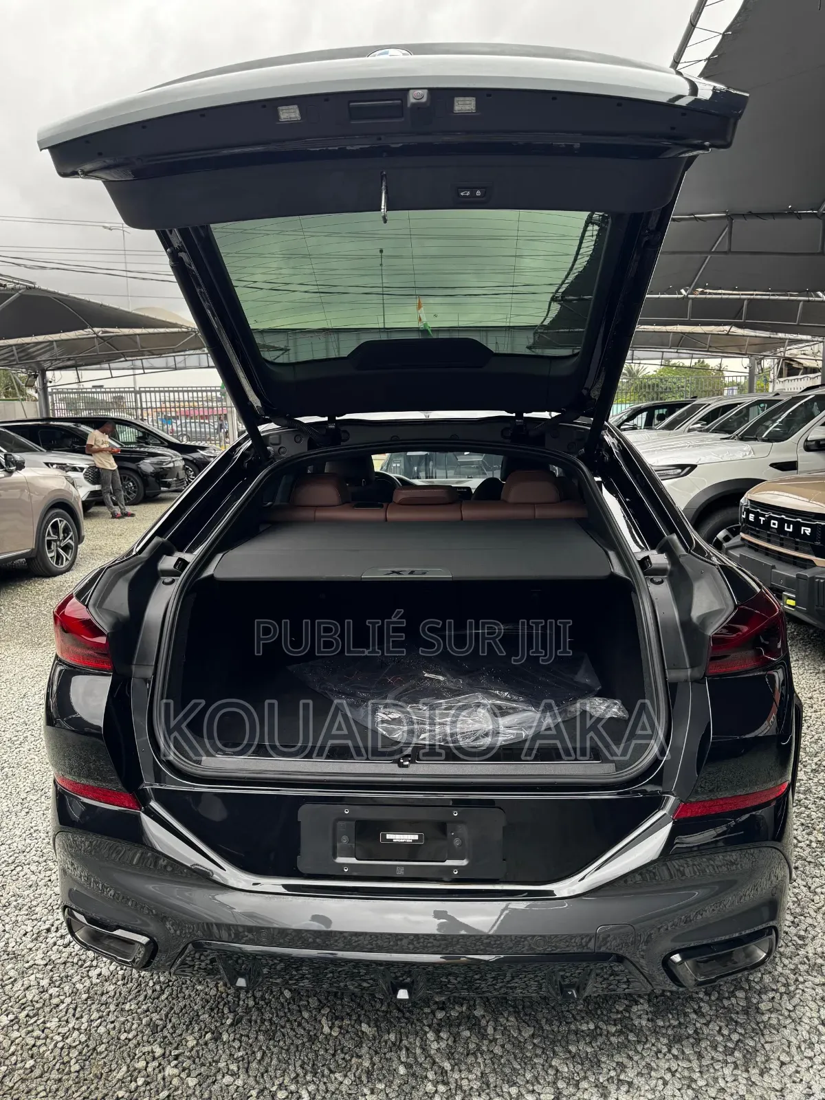 BMW X6 xDrive40i Sports Activity Coupe 2025 Noir Mat
