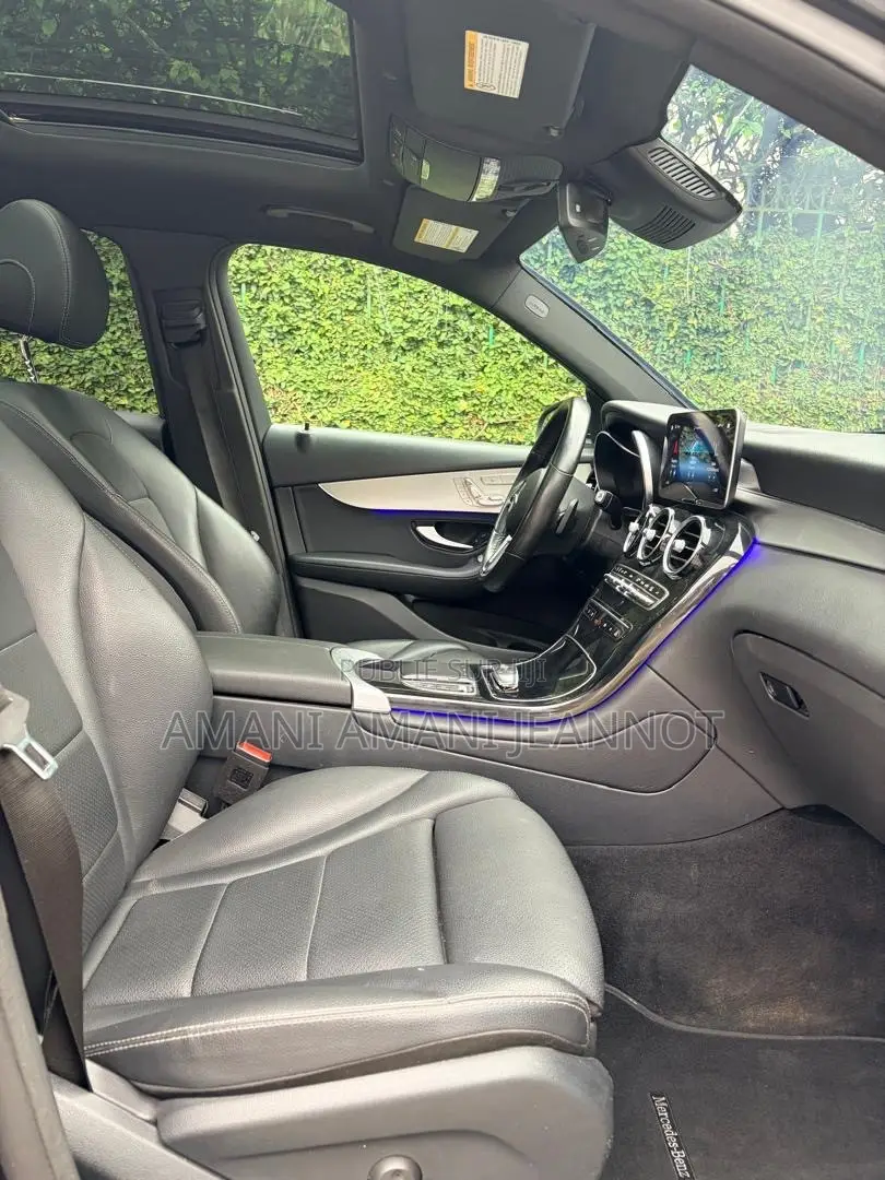 Mercedes-Benz GLC-Class GLC 300 2023 Noir