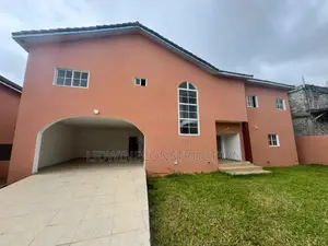 6chbre Duplex dans Ik Immobilier Cote, Cocody à Louer