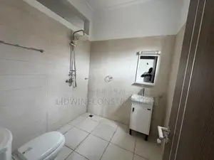 6chbre Duplex dans Ik Immobilier Cote, Cocody à Louer