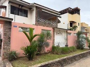 4chbre Villa dans Massa Immobilier, Cocody à Louer