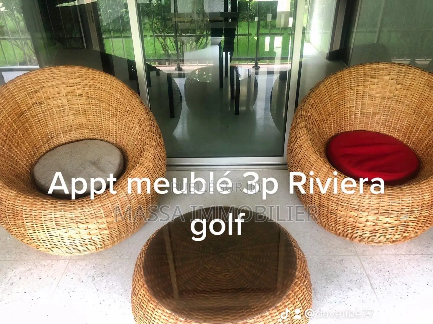 Meublé 2chbre Appartement dans Massa Immobilier, Cocody à Louer