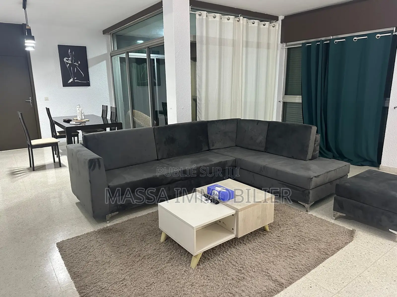 Meublé 2chbre Appartement dans Massa Immobilier, Cocody à Louer