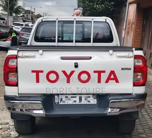 Nouveau Toyota Hilux 2024 Blanc