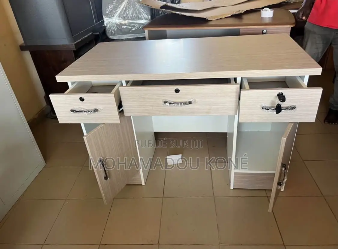 Table De Bureau