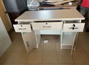 Table De Bureau