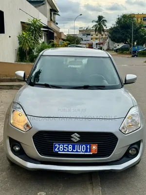 Suzuki Swift 2020 Gris