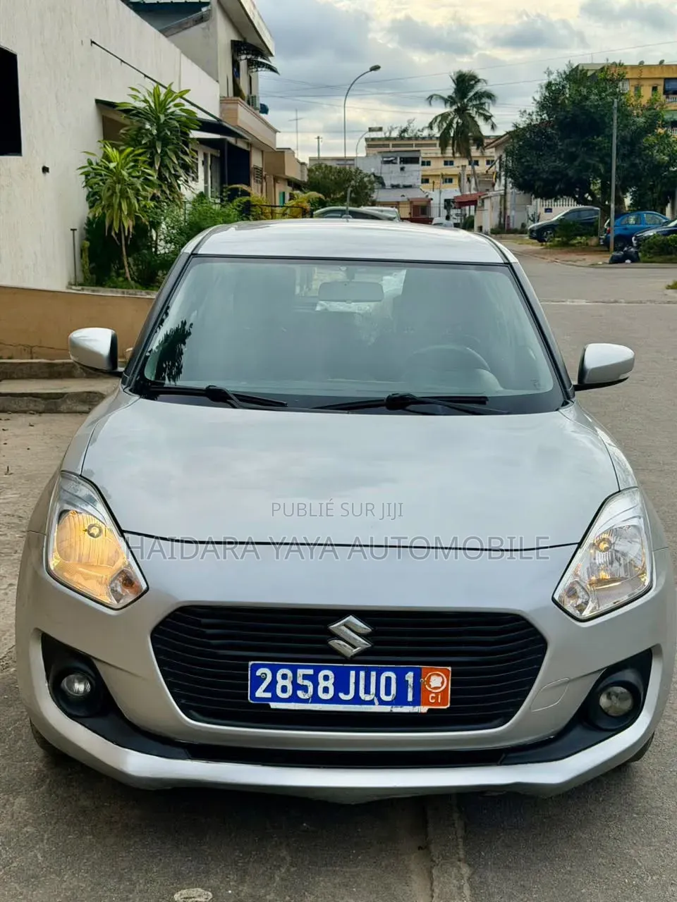 Suzuki Swift 2020 Gris