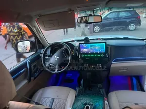 Mitsubishi Pajero 2017 Blanc