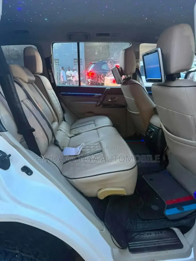Mitsubishi Pajero 2017 Blanc
