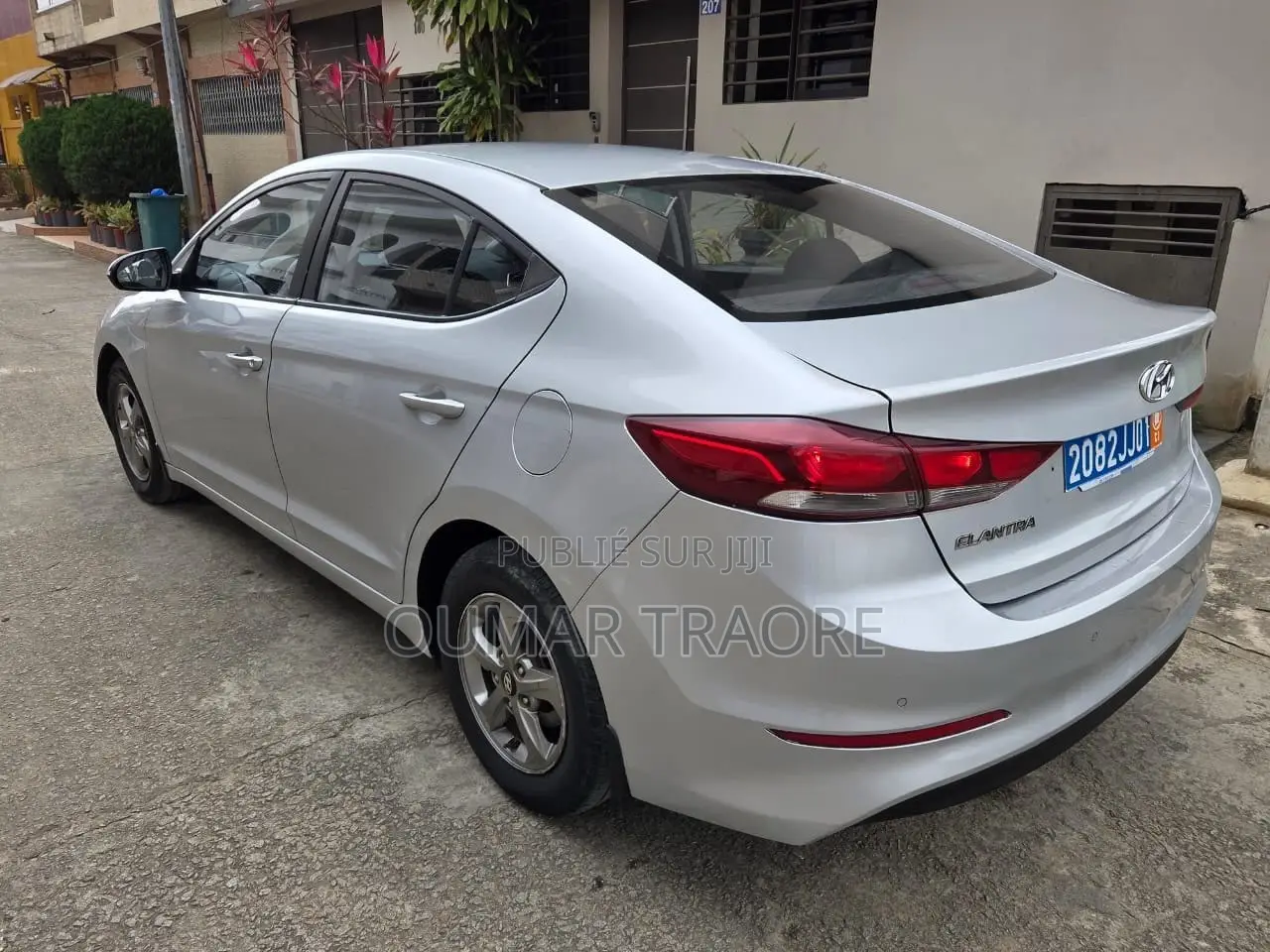 Hyundai Elantra 2019 Beige