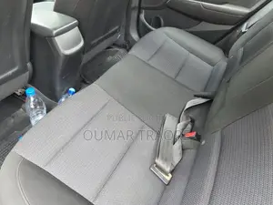 Hyundai Elantra 2019 Beige