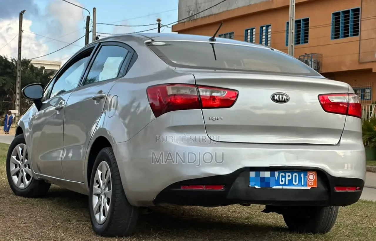 Kia Rio 2014 Blanc
