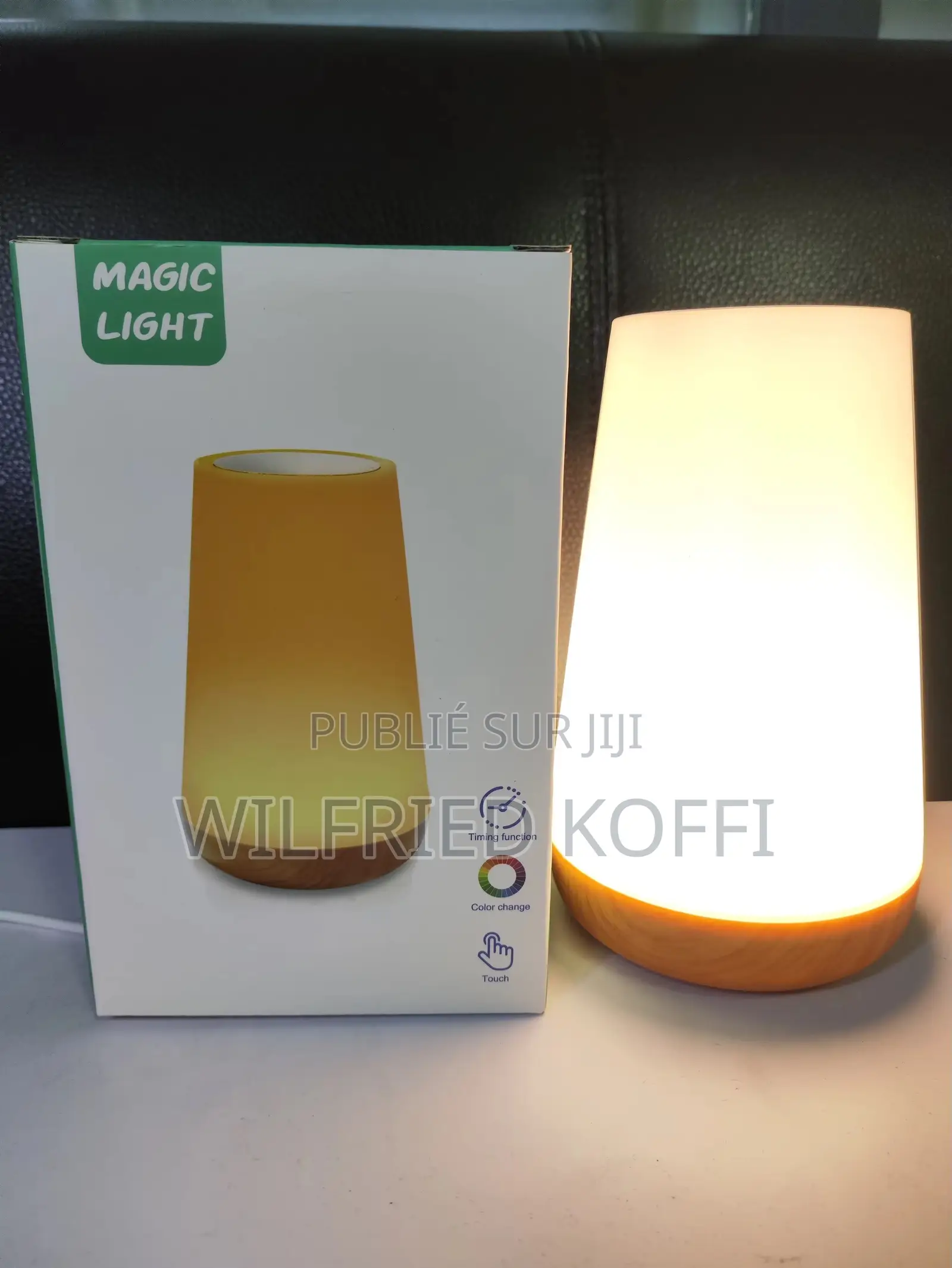 Lampe D’Ambiance LED Tactile Multicolore Avec Affichage
