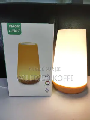 Lampe D’Ambiance LED Tactile Multicolore Avec Affichage