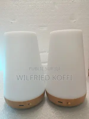 Lampe D’Ambiance LED Tactile Multicolore Avec Affichage
