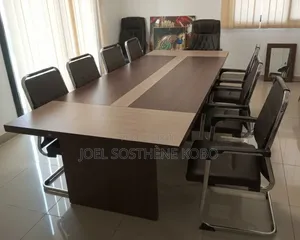 Table De Conférence
