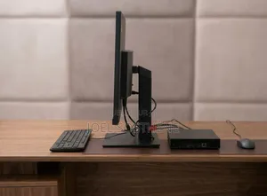 Ordinateur de bureau Lenovo ThinkCentre 24 8GB Intel Core i3 SSD 128GB
