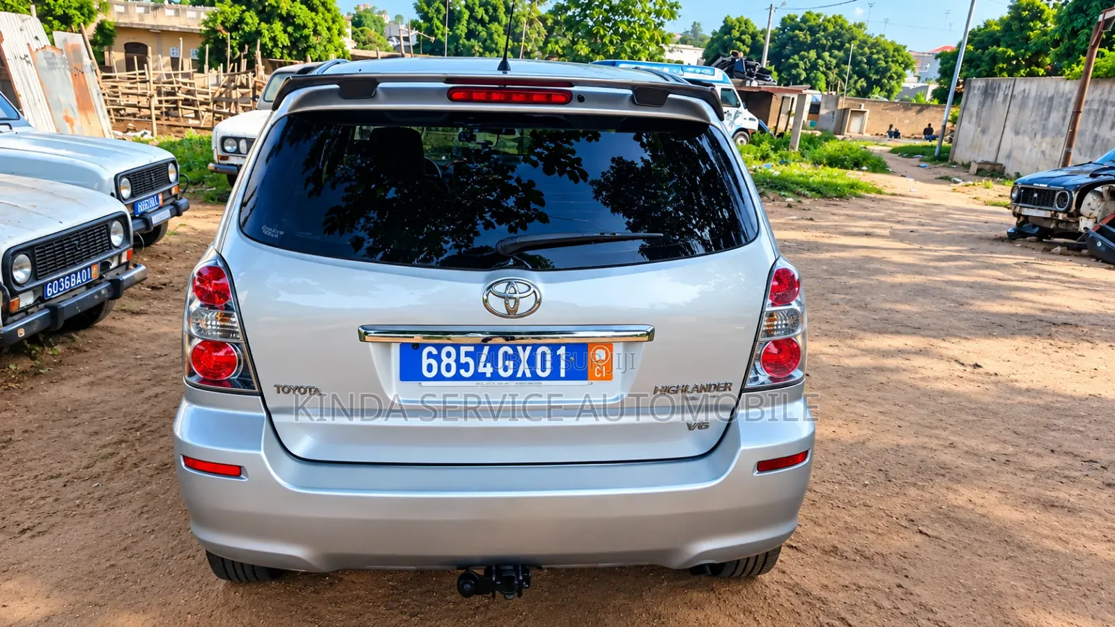 Toyota Verso 2.2 177 hp 2013 Gris