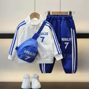 Ensemble Maillot Pour Garçon.