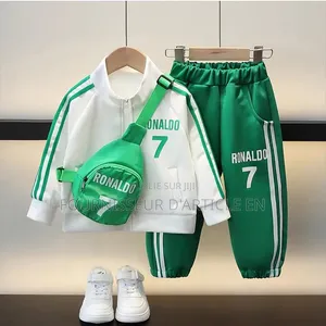 Ensemble Maillot Pour Garçon.