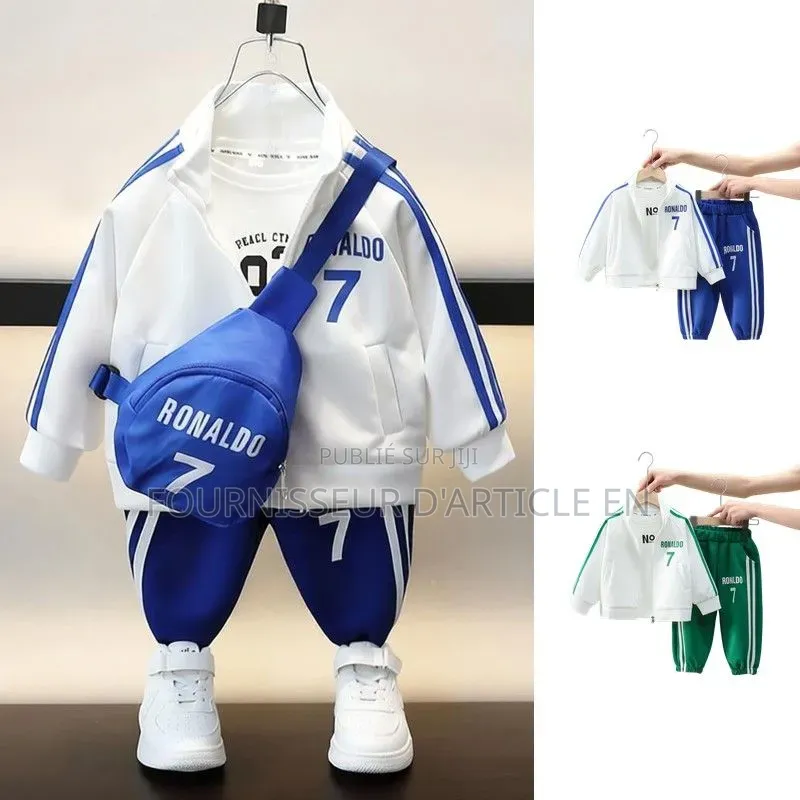 Ensemble Maillot Pour Garçon.