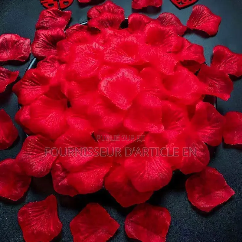 Pétales De Roses Artificielles Pour Mariages.