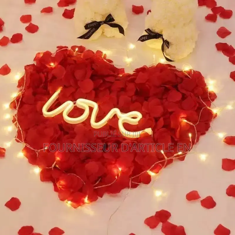 Pétales De Roses Artificielles Pour Mariages.