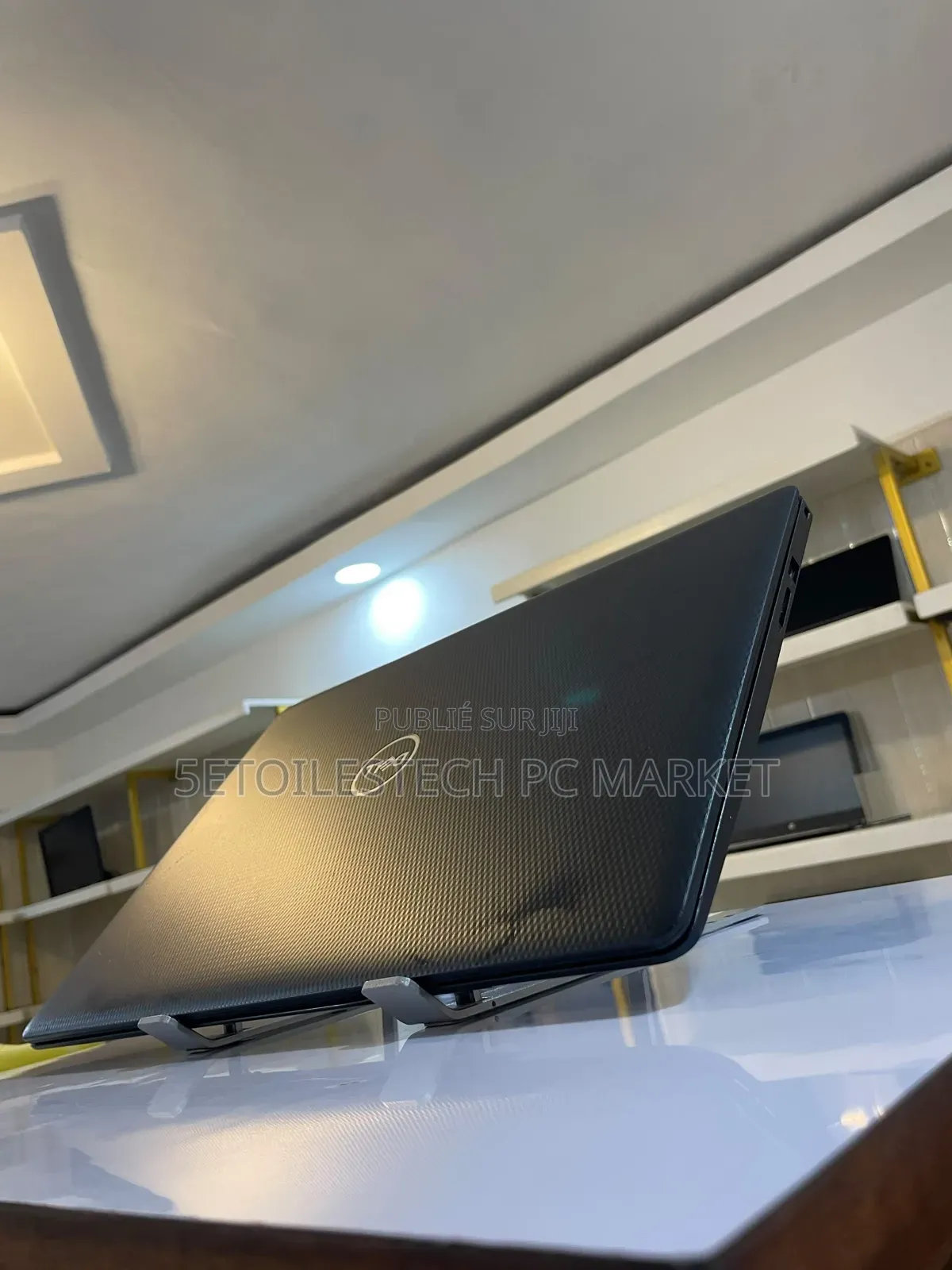 Nouveau Ordinateur portable Dell Inspiron 15R 8GB Intel Core i5 HDD 1T