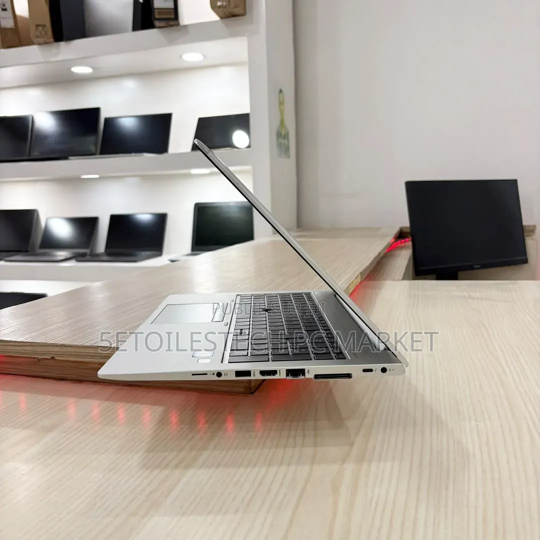 Nouveau HP EliteBook 850 G5 8GB Intel Core i5 SSD 256GB