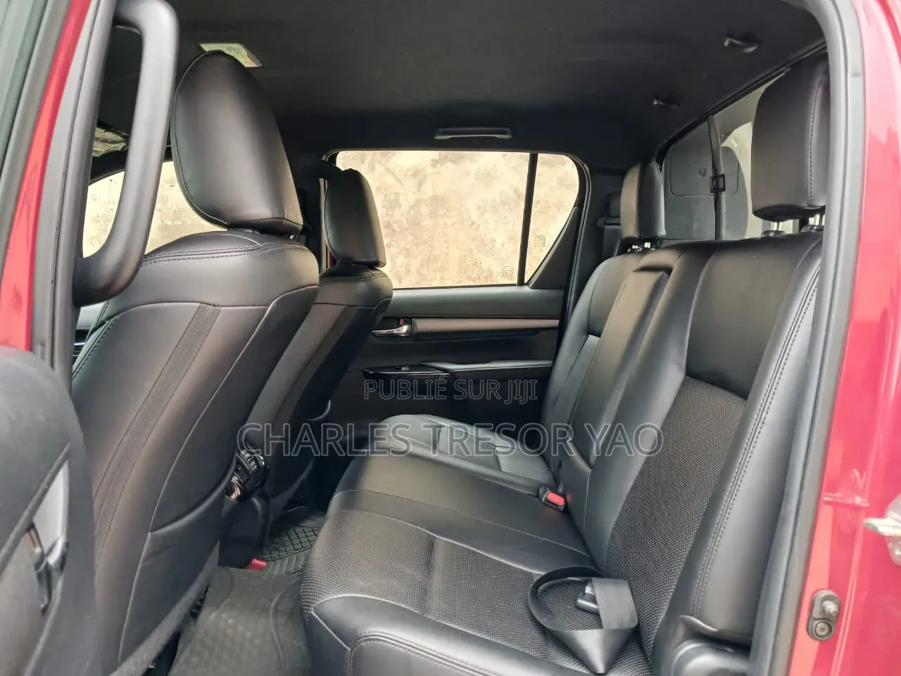 Toyota Hilux 2025 Rouge