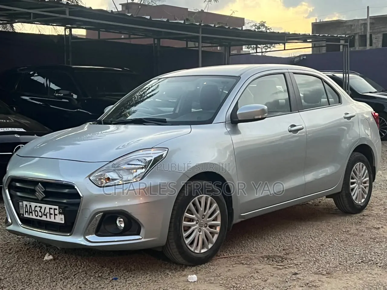 Suzuki Dzire 2025 Gris