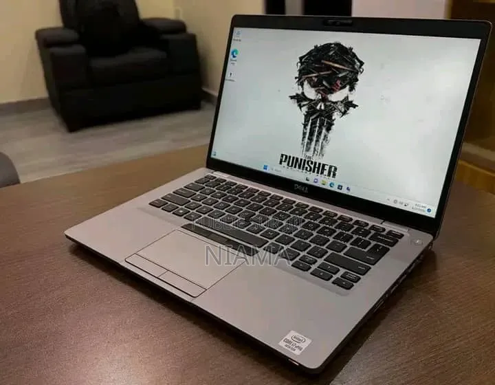 Nouveau Dell Latitude 5410 16GB Intel Core i7 SSD 512GB