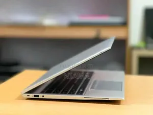 Nouveau Ordinateur portable HP ProBook 430 G6 8GB AMD Ryzen 3 SSD 256GB